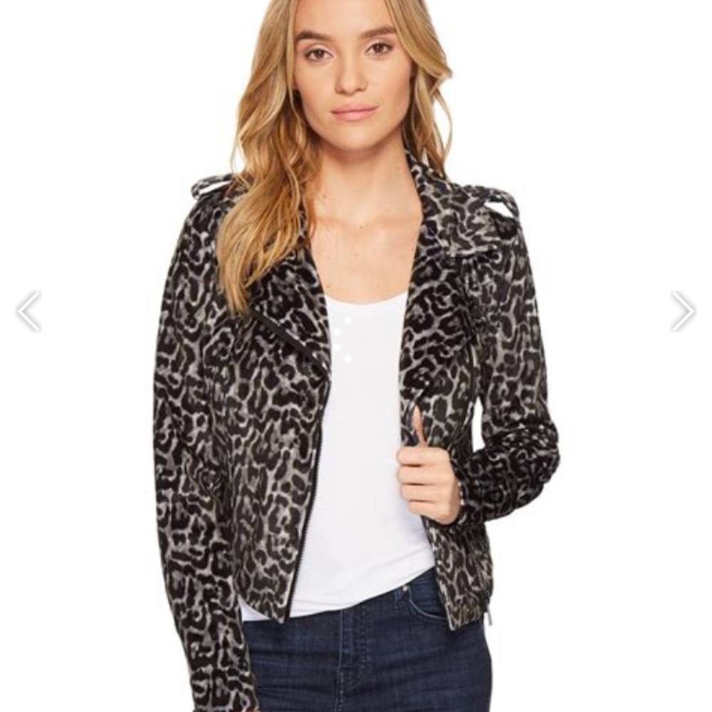 Bebe leopard print jacket